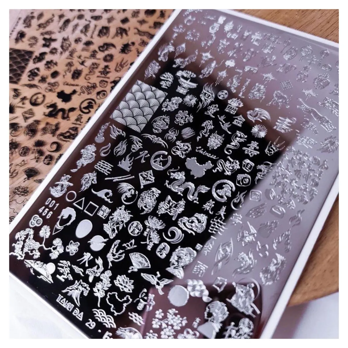 Grande Plaque de STAMPING + Pochoir - Banzaï | Taki Da Fashion