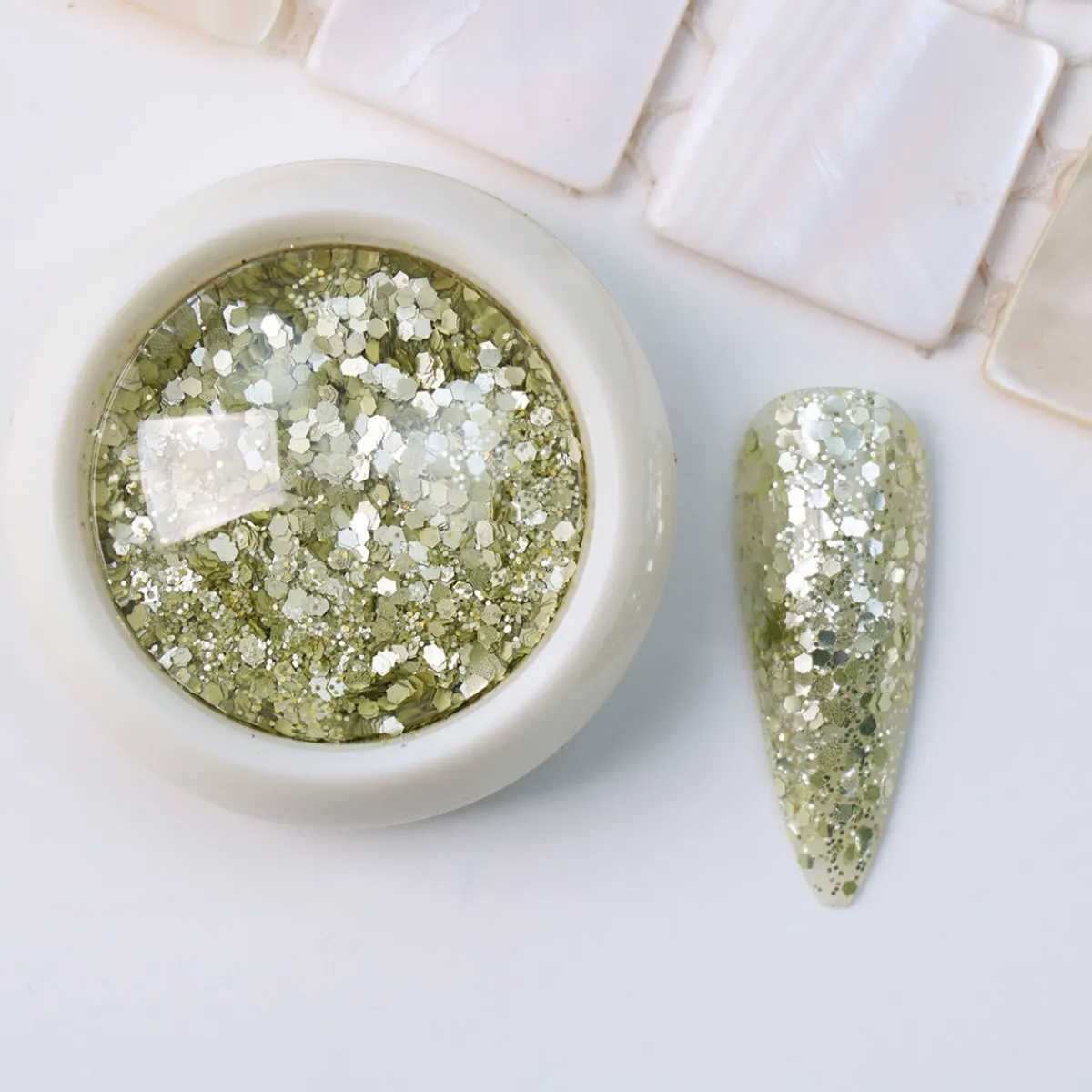 Kit de Paillettes pastel - 8 Pots | Fraise Nail Shop Online