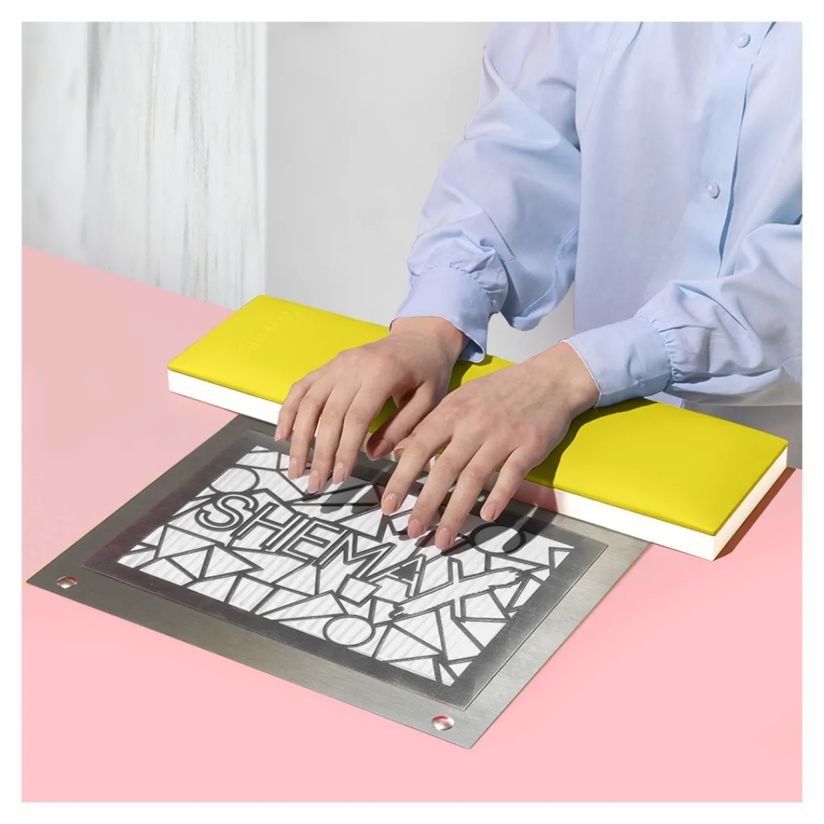 Repose main Luxury MINI Jaune (sans pieds) | Shemax Hot